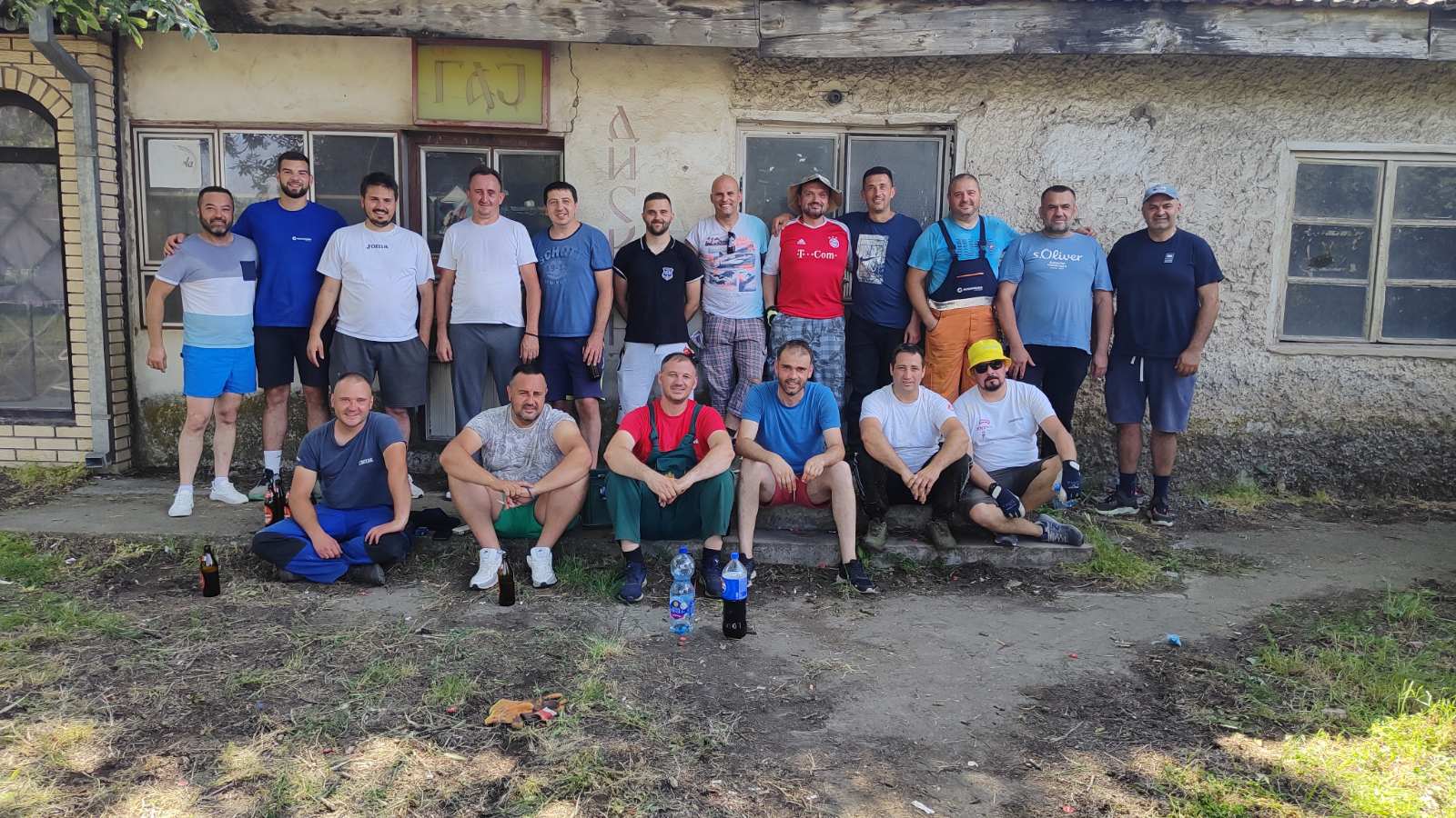 Мештани уредили поједине јавне површине у Поповцу